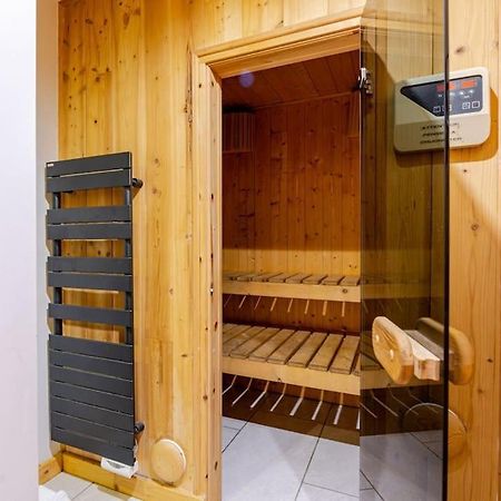 Appartement En Chalet Individuel Sauna Piscine Valmeinier Exterior photo